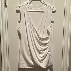 Soft surroundings top